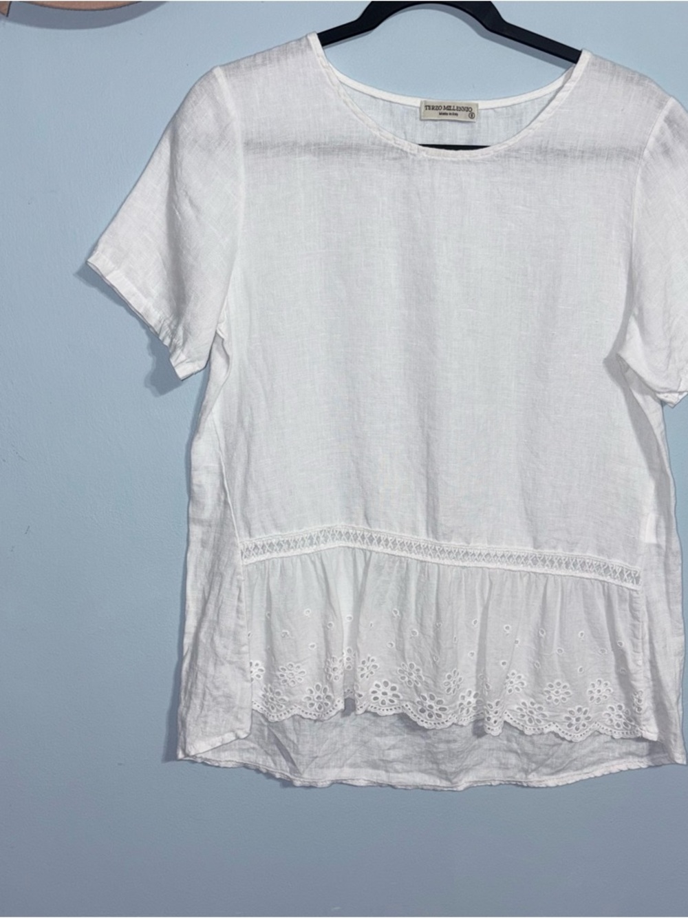 White Linen Eyelet Peplum Top Cottagecore Minimalist Blouse Italian made size S
